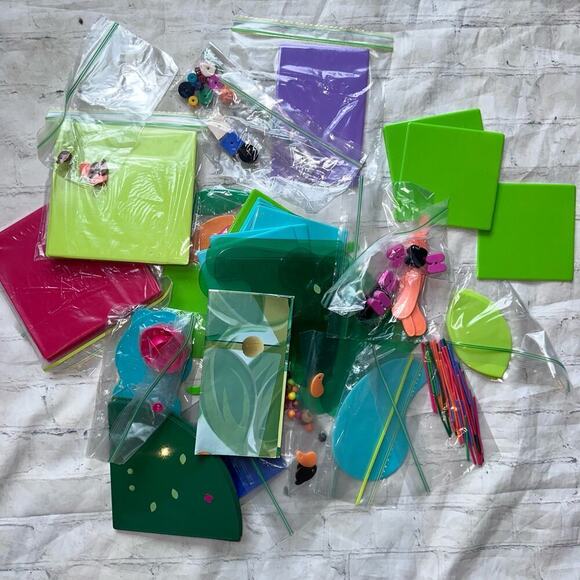 Vintage Ello Creation System Building Toy Set with Carrying Storage Case 6 Lbs - Picture 4 of 9